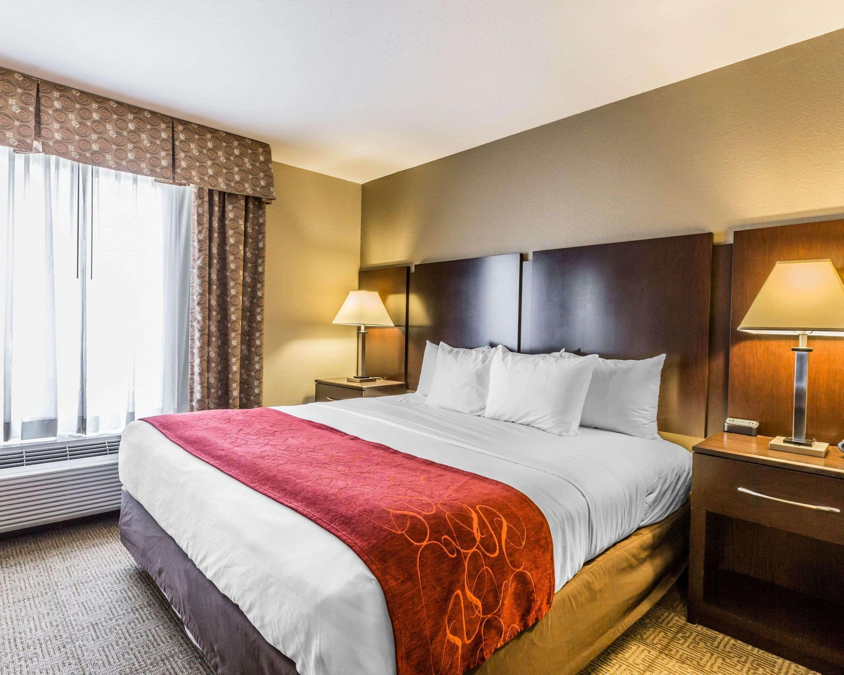Comfort Suites Коммерс Екстер'єр фото
