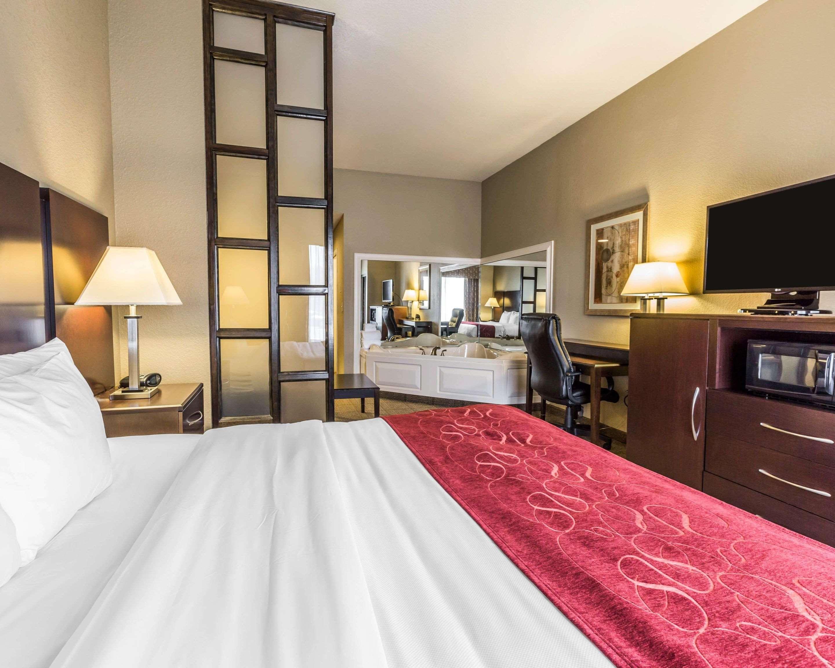 Comfort Suites Коммерс Екстер'єр фото