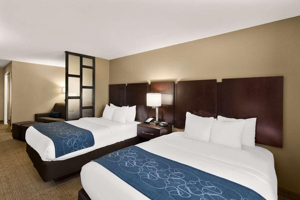 Comfort Suites Коммерс Номер фото