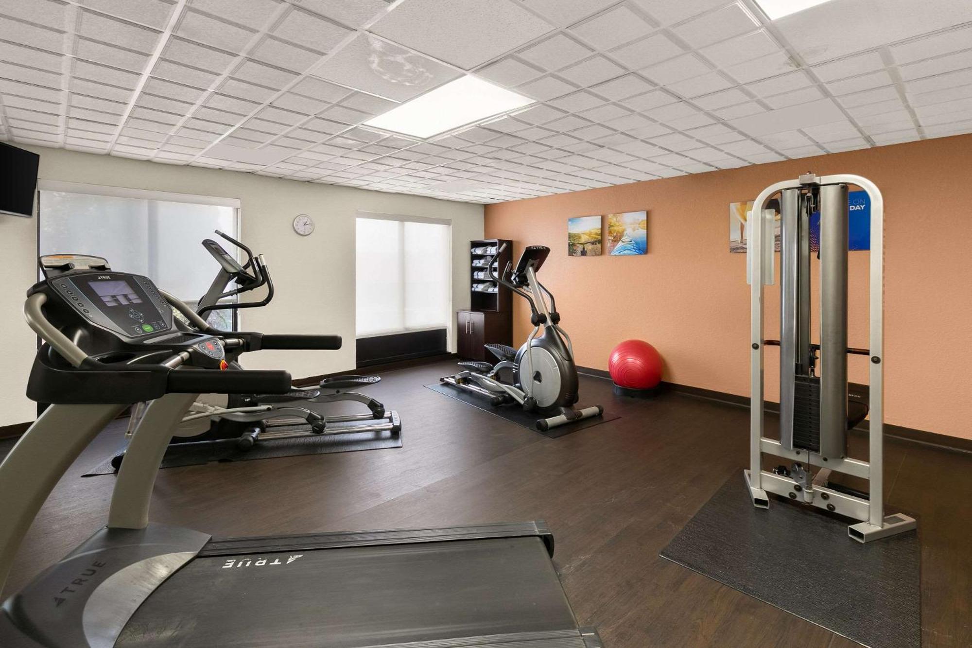 Comfort Suites Коммерс Екстер'єр фото