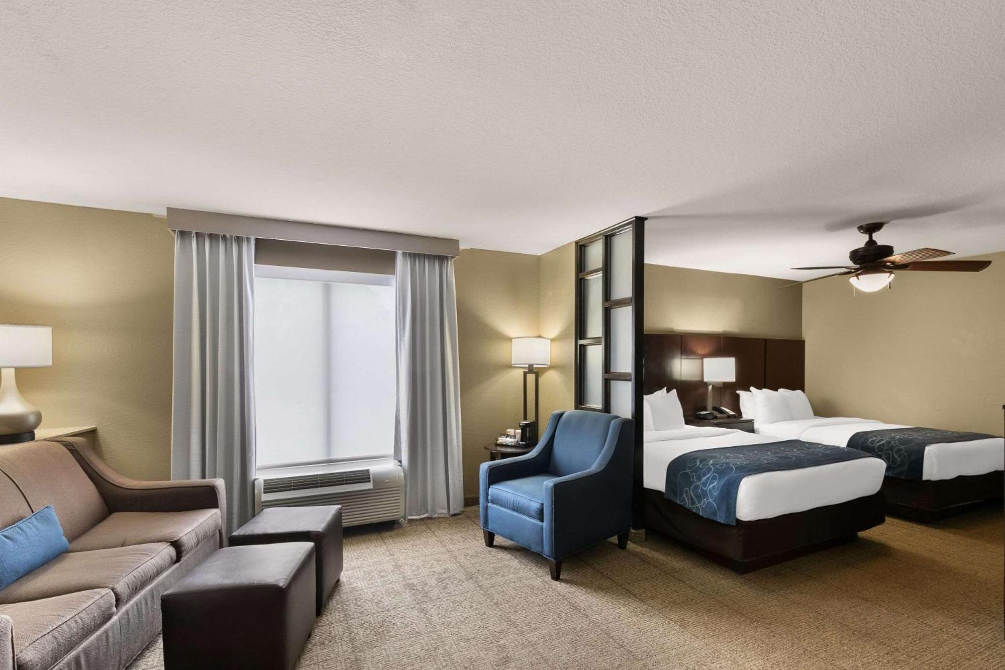 Comfort Suites Коммерс Екстер'єр фото